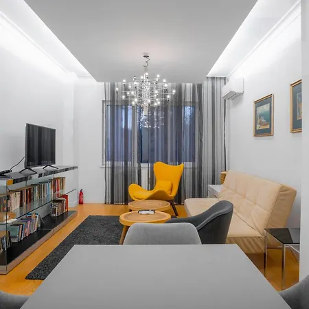 Apartment Luxurious 2 Bd Flat Near Ndk Sofia